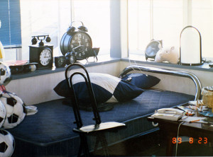 高橋良明　自宅部屋の写真